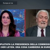 COMPLETATA LA COMMISSIONE VON DER LEYEN. COSA CAMBIERÀ IN EUROPA? – FERRONI INTV CINGOLANI -22/11/24