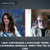 I DAZI SUSCITANO TIMORI NELL’ECONOMIA MONDIALE. NERVI TESI USA-CINA -FERRONI INTV MICHETTONI -9/4/25